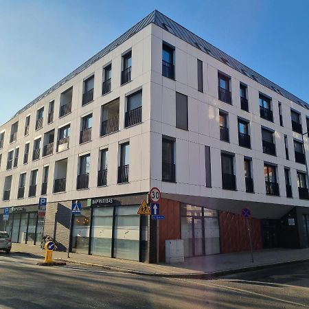 Apartament Skarbowa Leszno  Esterno foto